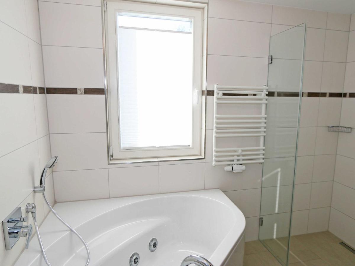 Strandvilla Baabe - Wg 12 Mit Meerblick, Kamin, Sauna, Whirlpool Exteriér fotografie